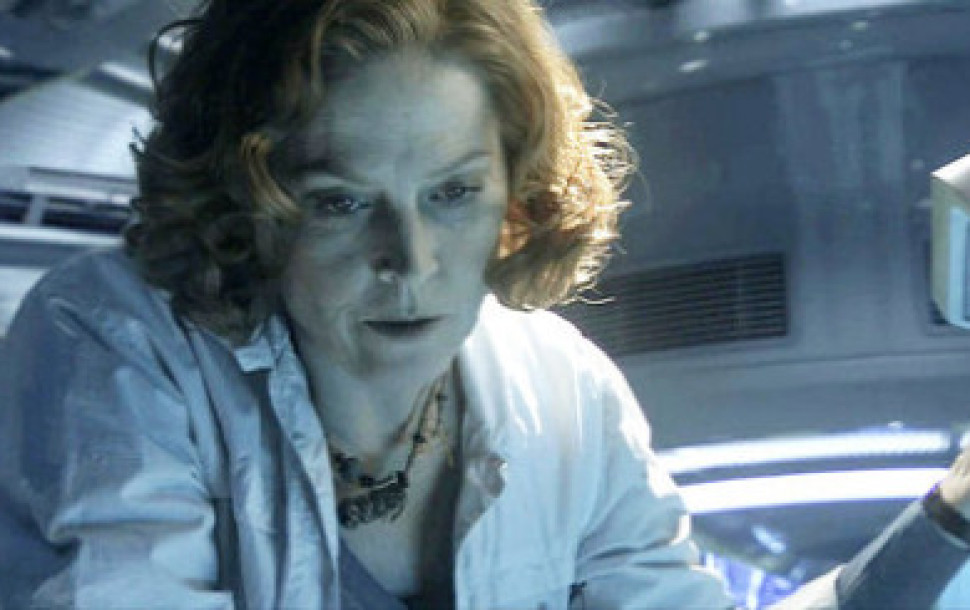 Neill Blomkamp S Chappie Adds Sci Fi Queen Sigourney Weaver